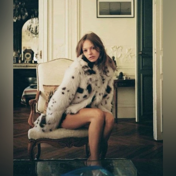 Zara Faux Fur Cropped Jacket White with Brown Spots Cow Print Coat - Picture 5 of 5